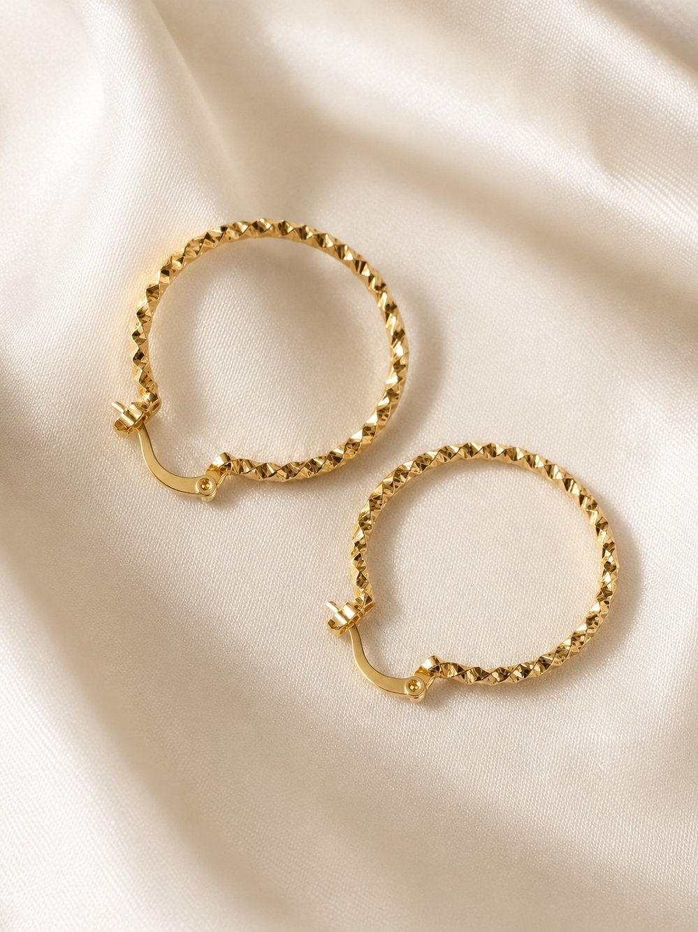 14K Gold Laminated Textured Hoop Earrings 1 Inch
